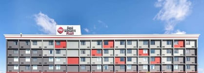 Best Western Plus Toronto Airport Hotel