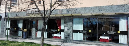 Los Braseros Hotel
