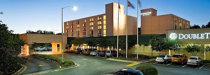 DoubleTree by Hilton Hotel Baltimore - BWI Airport