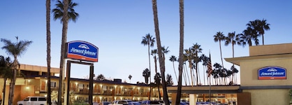 Howard Johnson By Wyndham Victoria