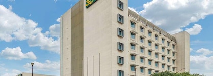 Quality Inn Monterrey La Fe