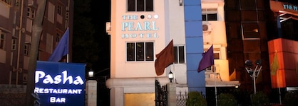 The Pearl Hotel, Kolkata