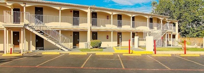 Days Inn By Wyndham Market Center Dallas Love Field