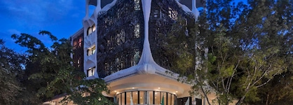 Mayfair House Hotel & Garden