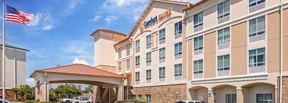 Comfort Suites