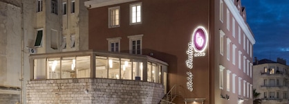 Hotel Bastion