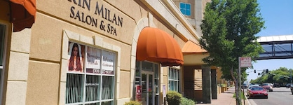 Doubletree By Hilton Hotel Modesto