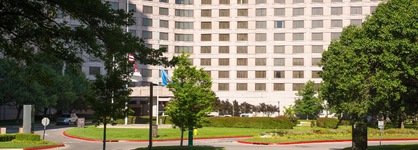 DoubleTree By Hilton Hotel Tulsa - Warren Place