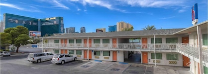 Motel 6 Las Vegas, NV - Tropicana