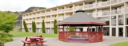 The Lodge At Roseburg