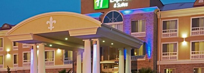 Holiday Inn Express & Suites Alexandria By Ihg