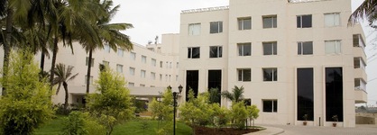 Featherlite Evoma Hotel