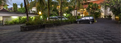 Hotel Puri Raja