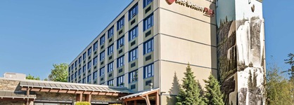 Best Western Plus Barclay Hotel