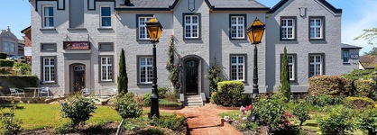 Quality Colonial Launceston