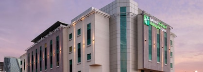 Holiday Inn Express Dubai Safa Park, An Ihg Hotel