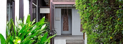 Sareeraya Villas & Suites