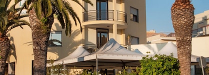 Rina Hotel