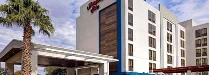 Hampton Inn San Antonio-Downtown (River Walk)