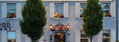 Headfort Arms Hotel
