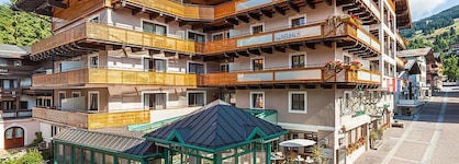Hotel Neuhaus