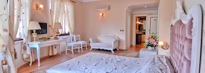 Aspen Hotel - Special Class