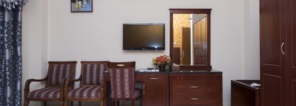 Al Bahjah Hotel