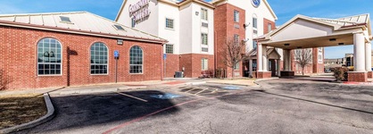 Comfort Suites South