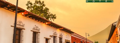 El Carmen Hotel