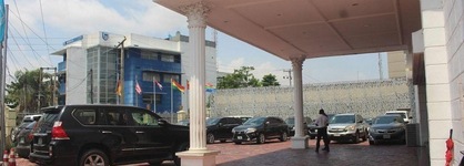 Victoria Crown Plaza Hotel