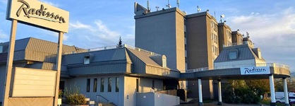 Radisson Hotel & Conference Centre West Edmonton