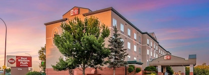 Best Western Plus Pembina Inn & Suites