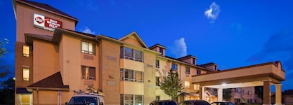 Best Western Plus Burlington Inn & Suites