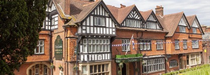 The Crown Manor House Hotel