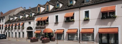 Henry Ii Hotel