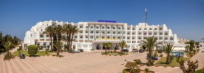 Palmyra Holiday Resort & Spa