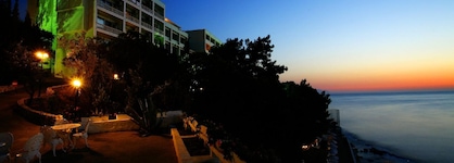 Kismet Hotel