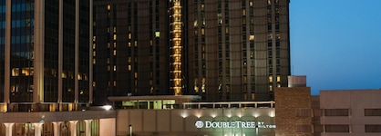 Doubletree Omaha Downtown