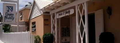 Peace And Plenty Resort