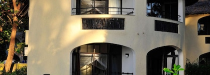 Severin Sea Lodge