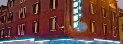 Piccolo Hotel