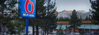Motel 6 Mammoth Lakes