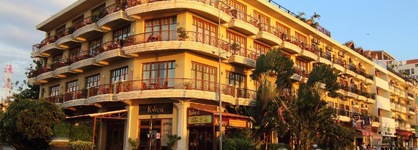 Amanjaya Pancam Suites Hotel