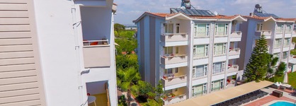 New Garden Luna Hotel Side