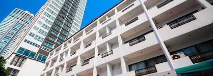 Admiral Suites Bangkok