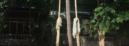Haadson Resort