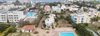 W Suites By Estia