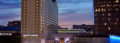The Ritz-Carlton, Pentagon City