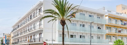 Hostal Gami  Adults Only