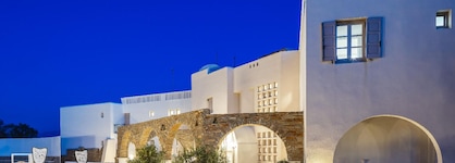 Kavuras Village Hotel & Suites